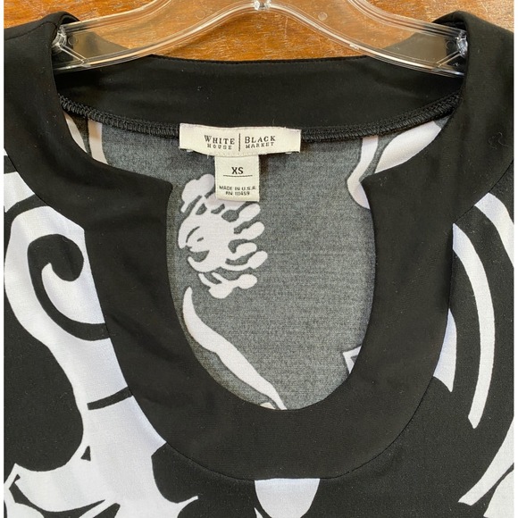 White House Black Market Tunic Floral Print Scoop Horseshoe Neck Bell Sleeves XS - Picture 3 of 9